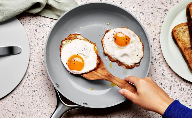 The 8 Best Cooking Oils for Cast Iron