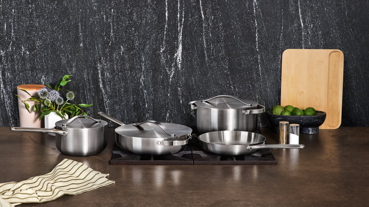 The 6 Best Oils for Stainless Steel Cooking & High Heat